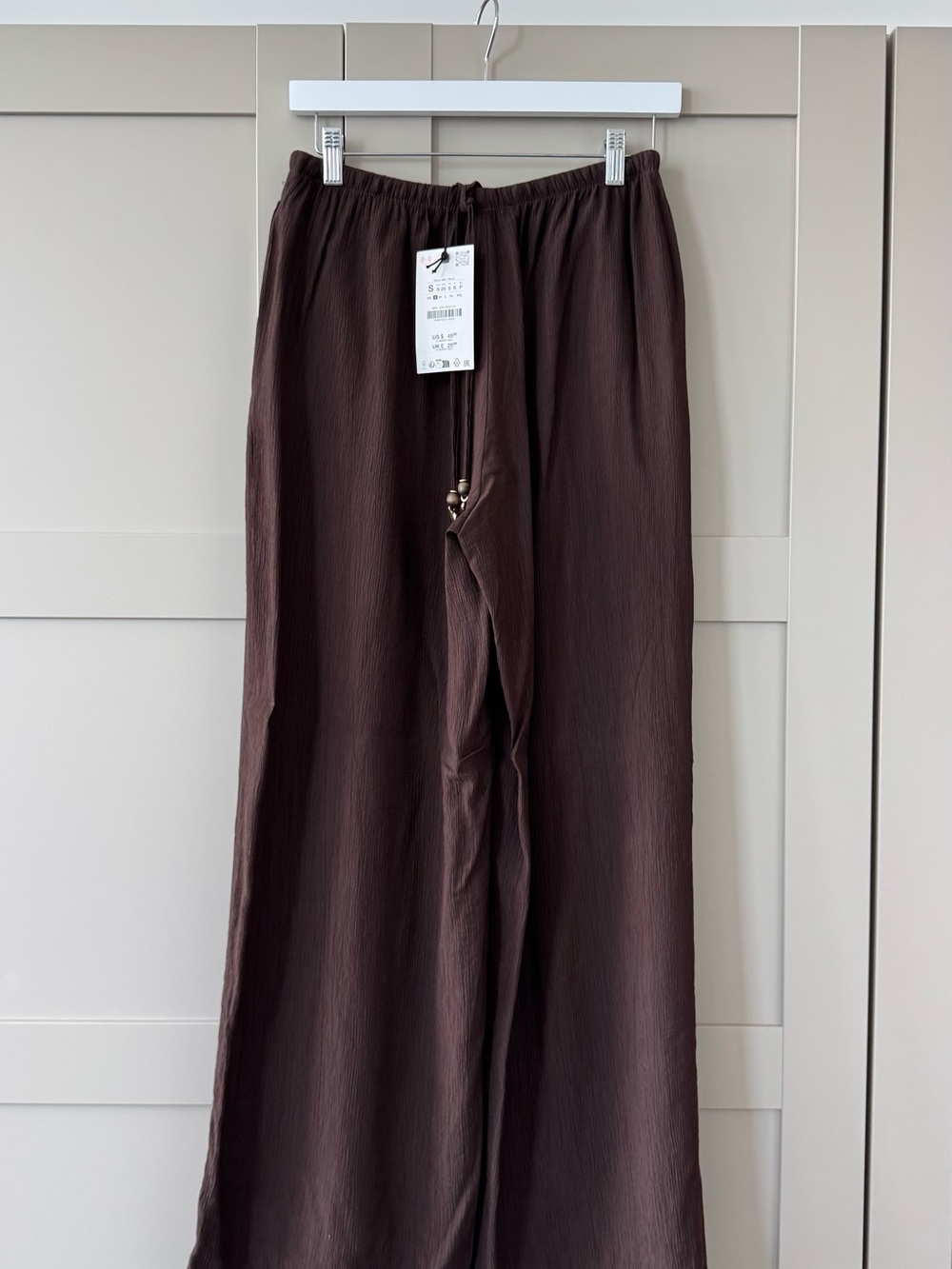 Zara Wide-Leg Drawstring Chinos in Dark Brown